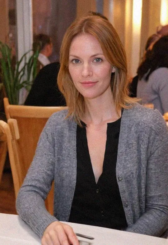 Marleen, 43